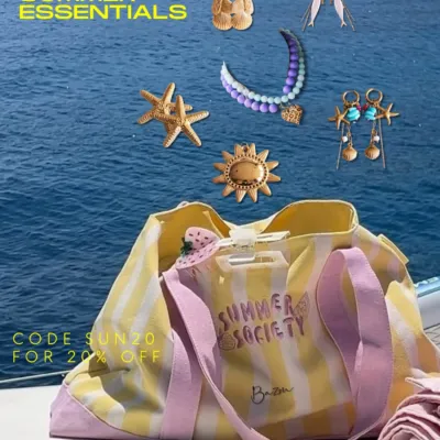 Summer essentials packed in my beach bag 🌞👜
Everything I need for a perfect day by the sea, sun, style, and a little sparkle ✨🌊

Don’t forget to use SUN20 for 20% off on our summer essentials💛

#SummerEssentials #BeachBag #IbizaVibes #SummerStyle #BeachDay