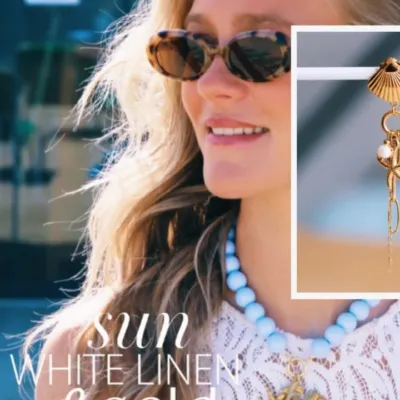 Sunshine. White linen. Gold jewelry. The ultimate summer uniform. ☀️🤍

#goldjewelry #summerjewellery #stainlesssteeljewellery #bazou
