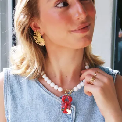 🦞
#jewelry #necklace #beadednecklace #statementjewelry #bazou