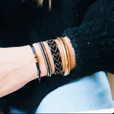 BLACK & GOLD.
#armcandy #bracelets #blackjewelry #goldjewelry #stainlesssteeljewelry #bazou
