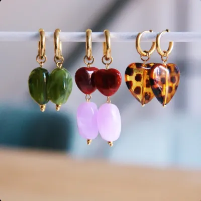 NEW DROP: Spice up your jewelry stack with these new golden & colorful earrings! 

#earrings #stainlesssteeljewelry #jewelry #earringdrop #bazou