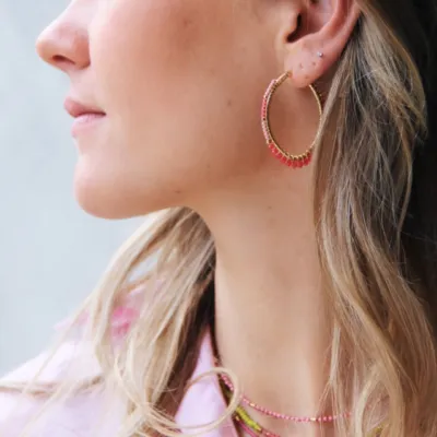 New in: Miyuki earrings with a faceted touch! 
And the best part?! Enjoy 20% off all week long 🛍️ Don’t miss out! Code: EARRING20

#earringweek #miyukiearrings #colorfulearrings #handmadejewelry #bazou