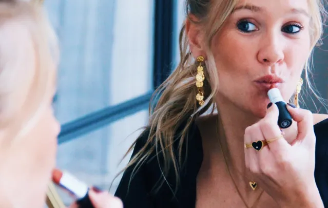 Facetune 08 10 2025 21 11 14