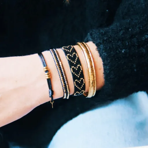 Facetune 08 10 2025 20 49 19