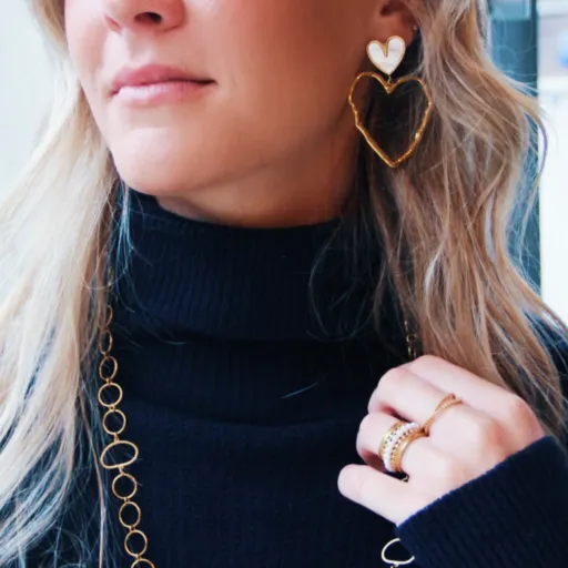 Facetune 08 10 2025 20 44 28