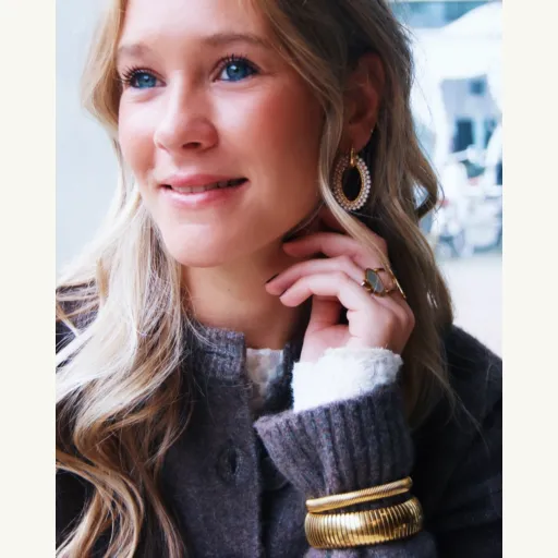 Facetune 08 10 2025 20 57 47