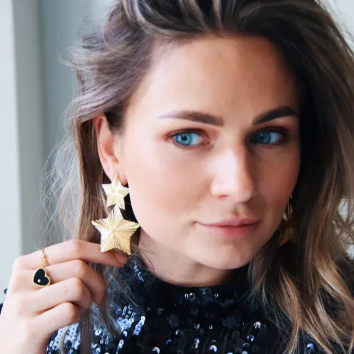 Facetune 06 11 2025 20 59 50