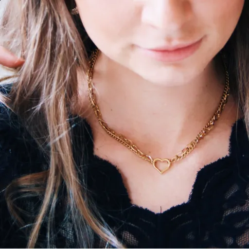 Facetune 06 11 2025 20 59 30